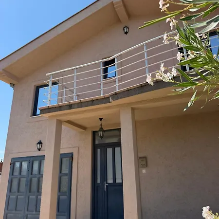 بيت للعطل Hana House بودغوريتْسا